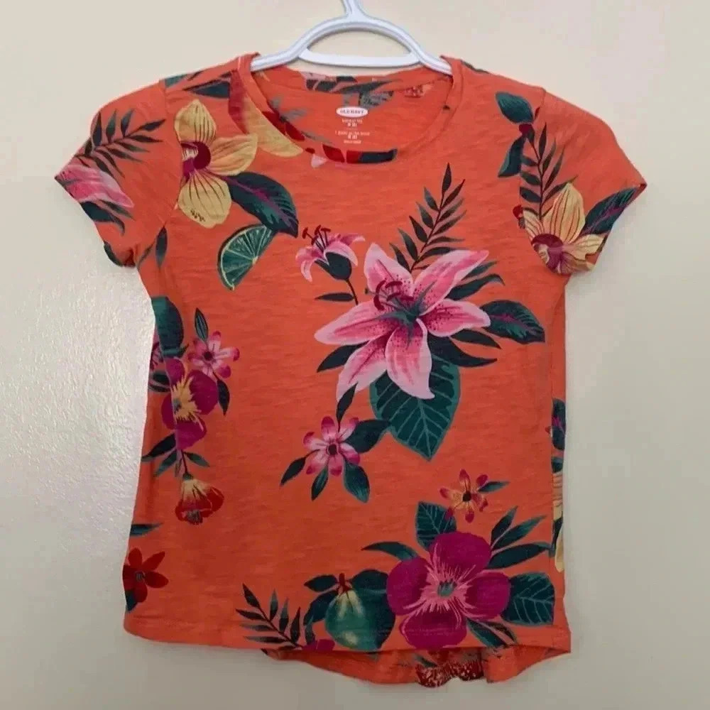 Five for 25  Old Navy, short sleeve T-shirt